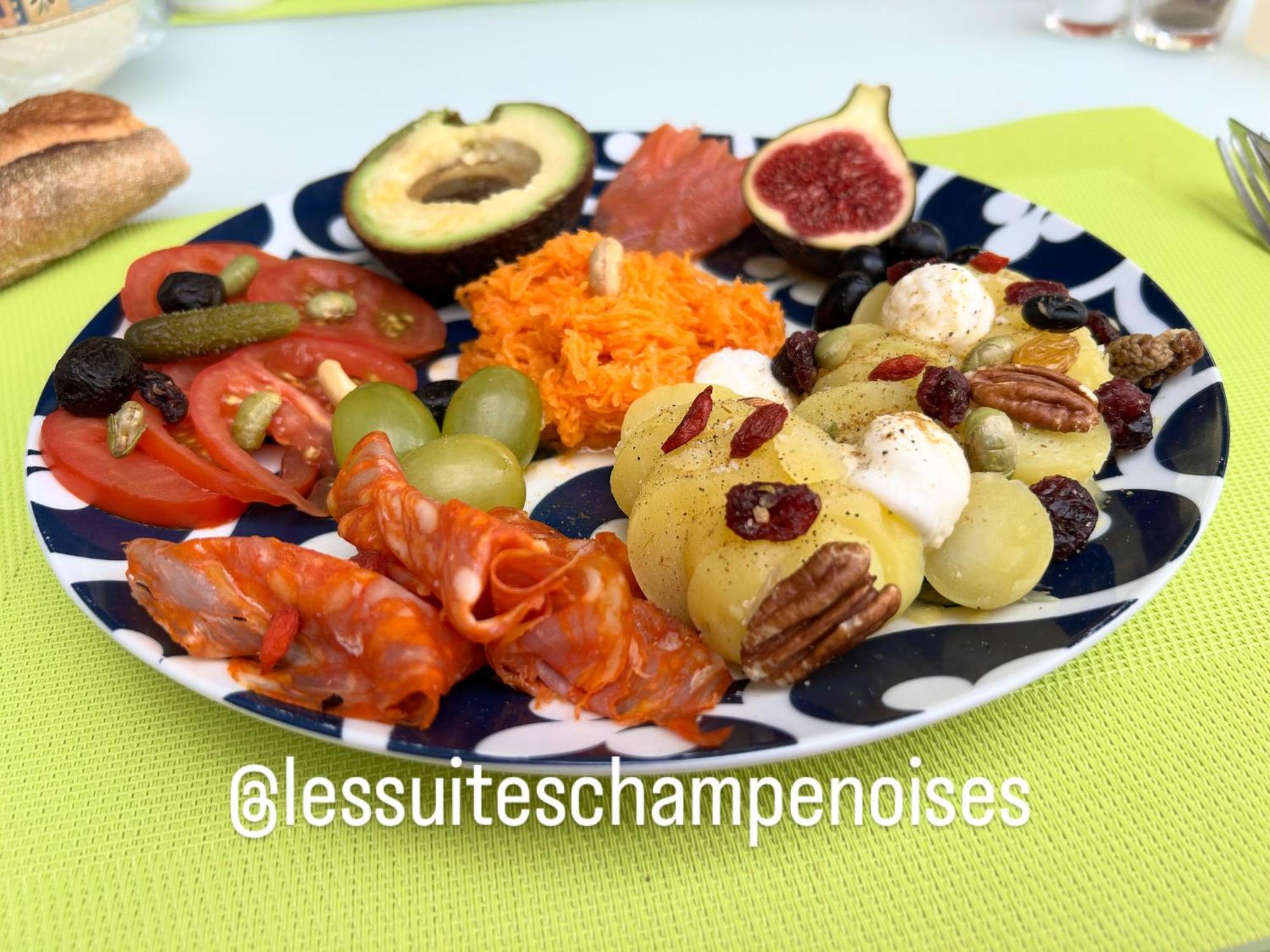 Les Suites Champenoises Танкю Екстериор снимка