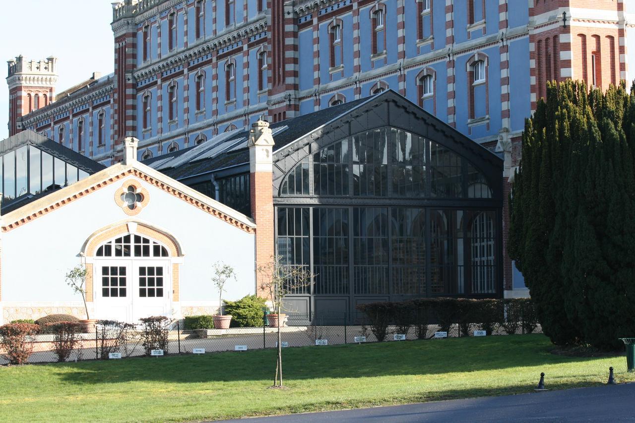 Les Suites Champenoises Танкю Екстериор снимка